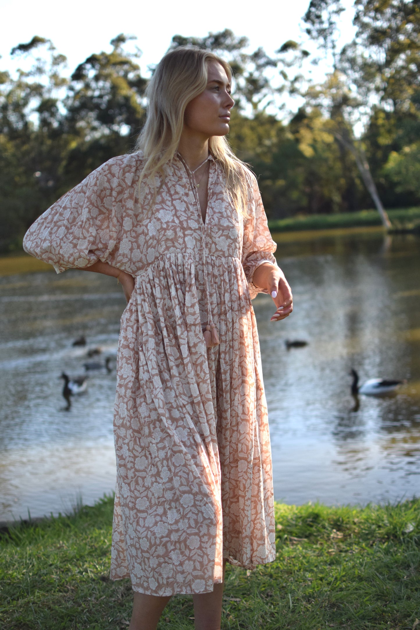 Ami Midi Dress - Apricot Seed